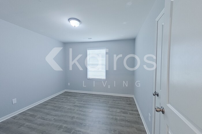 Building Photo - 302 Emilys Drive