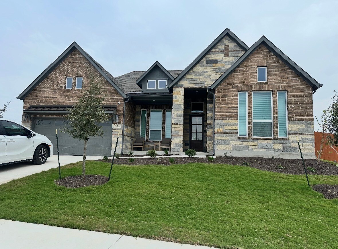 Building Photo - 275 Ginger St