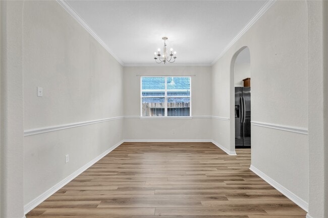 Building Photo - 415 Abbey Ln