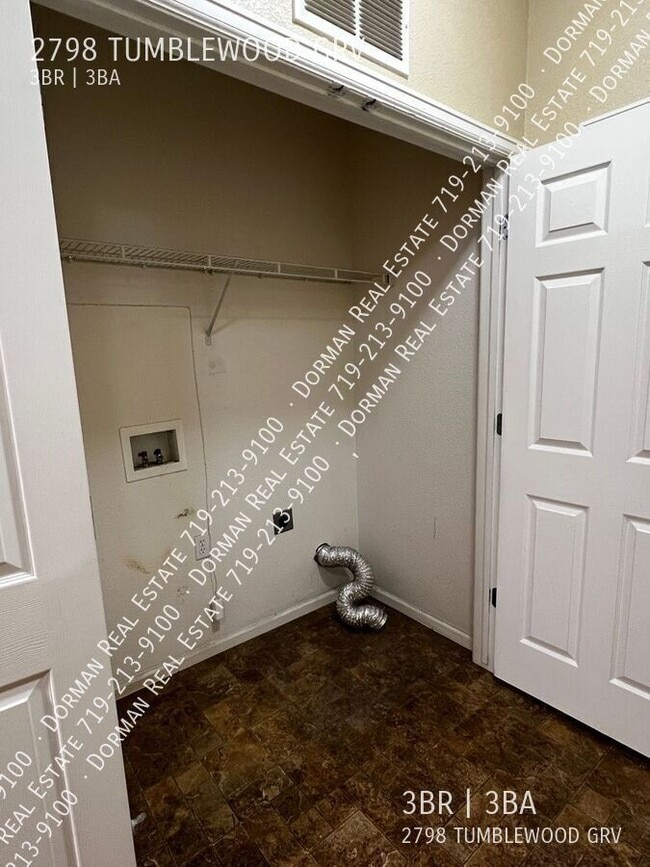 Building Photo - 2798 Tumblewood Grove