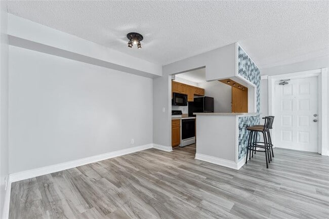 Building Photo - 2502 SE Anchorage Cove