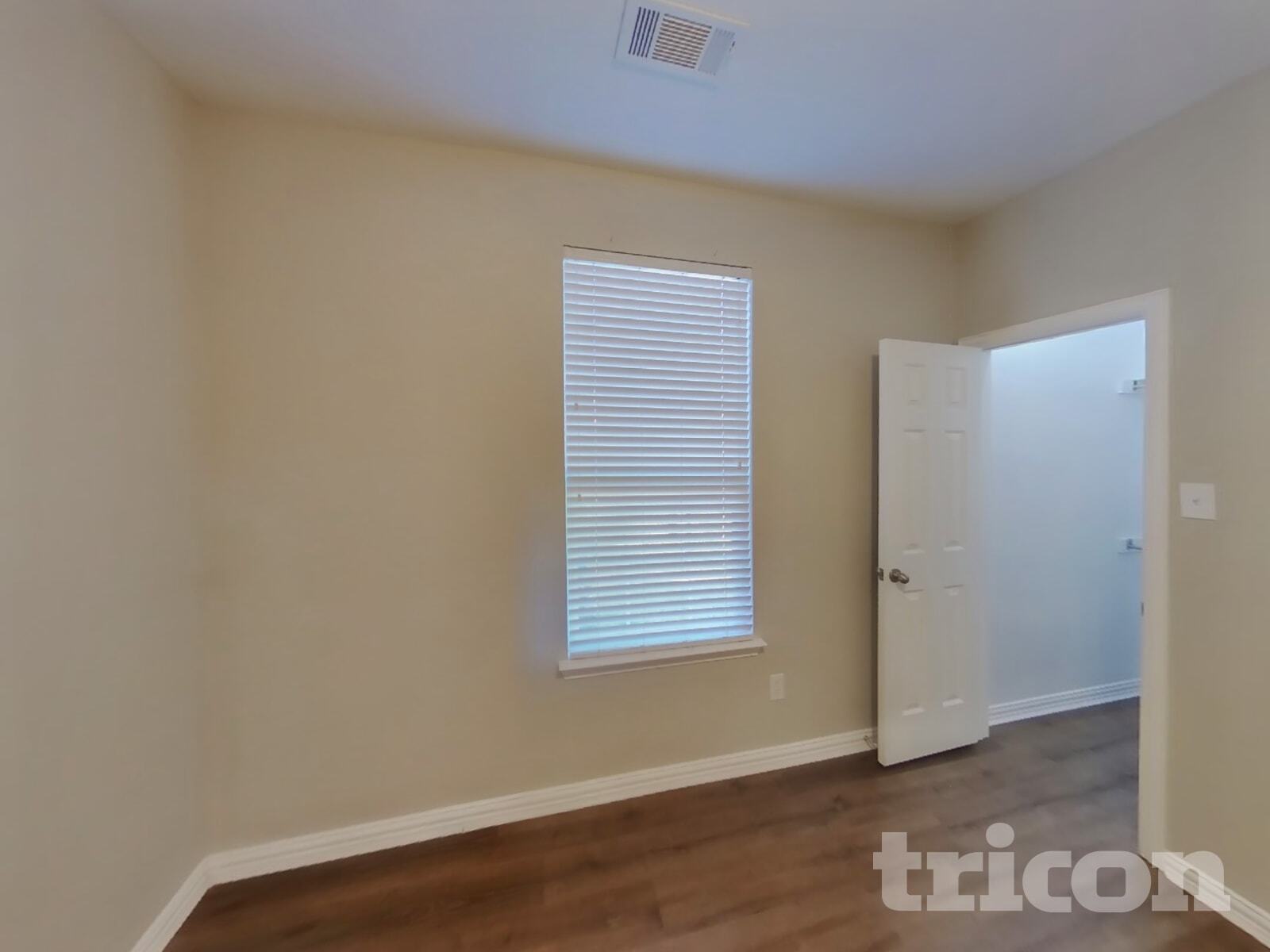 Building Photo - 114 Cole St