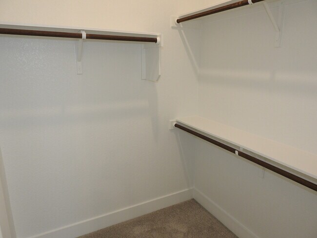 Building Photo - 189 Jackson River Lp