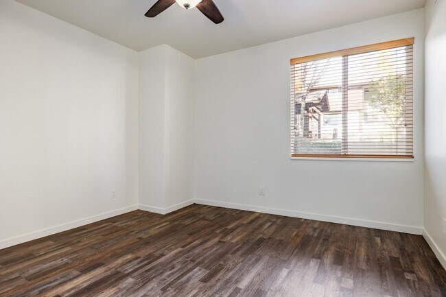 Building Photo - 1600 Pinebrook Blvd