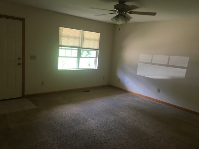 Building Photo - 4789 Old Tullahoma Hwy