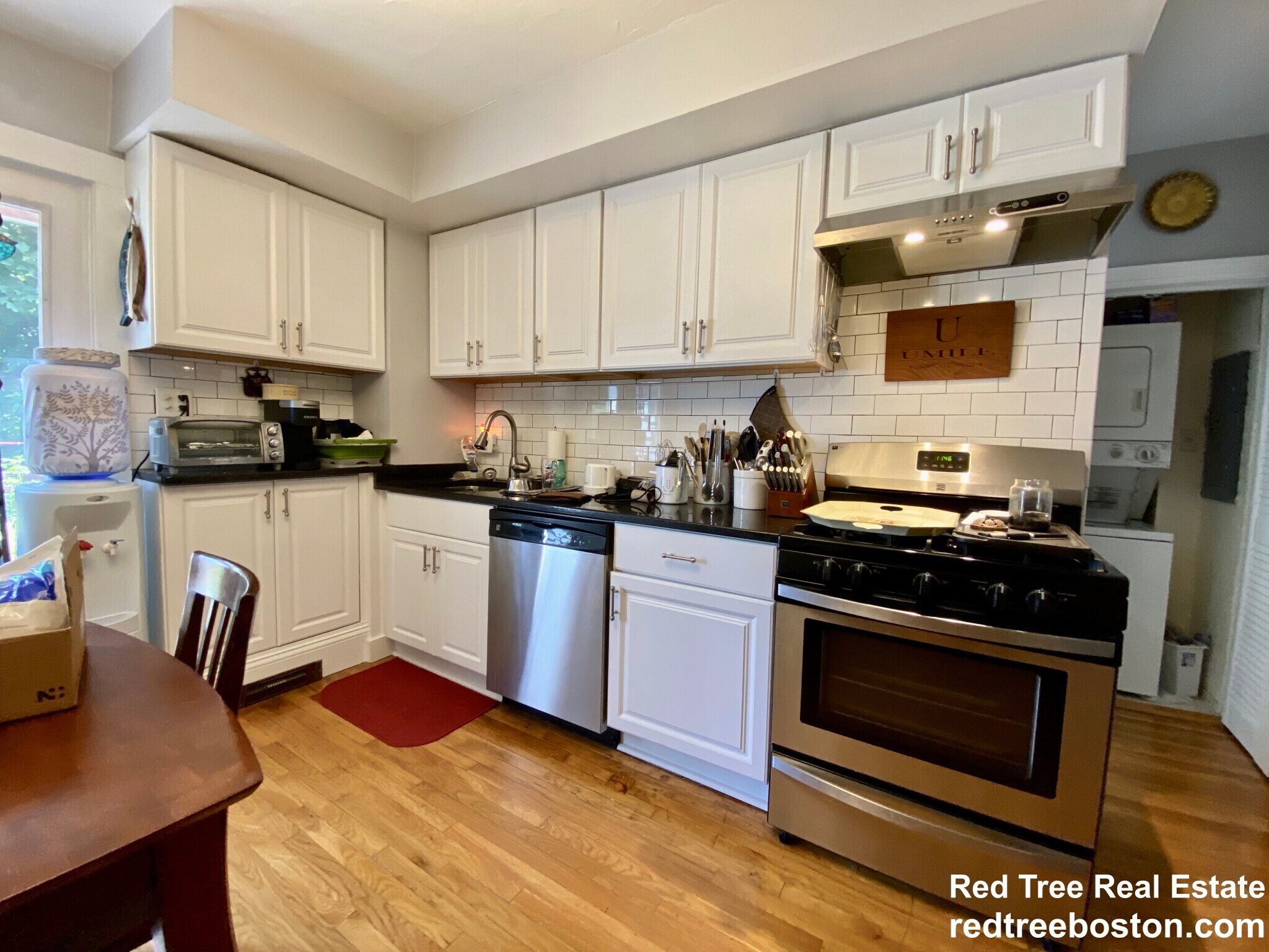 Building Photo - 56 Jackson St