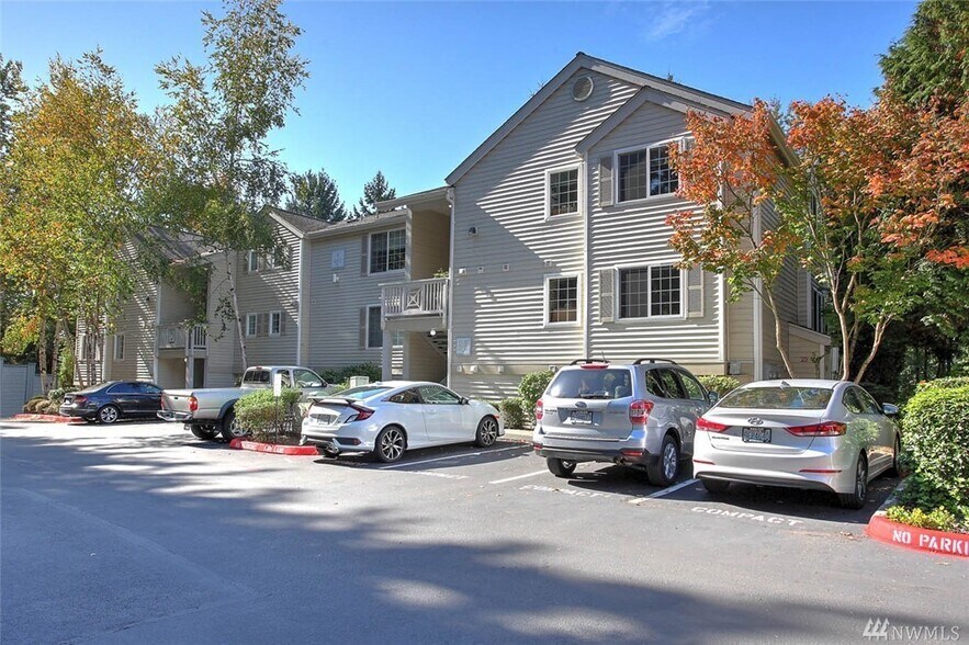 Building Photo - 1692 118th Ave SE