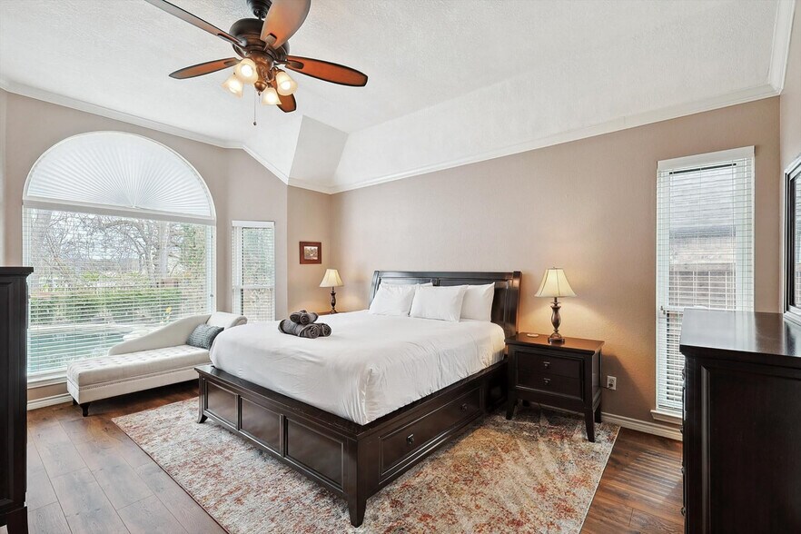 Building Photo - 2005 Glory Creek Cir