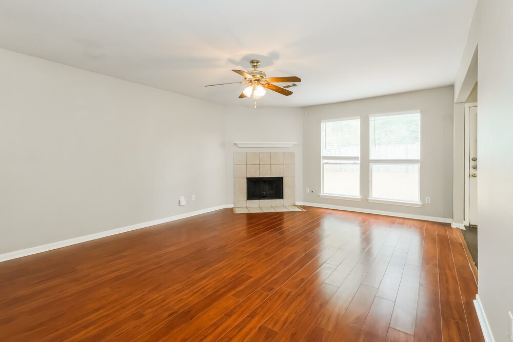Building Photo - 8002 Scarlet Tanager Dr