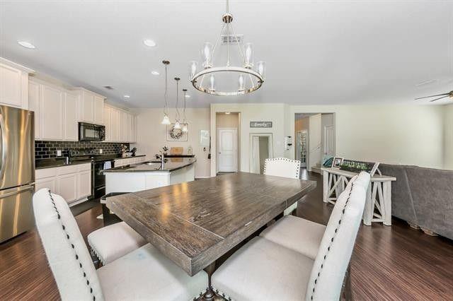 Building Photo - 9001 Cranston Ct