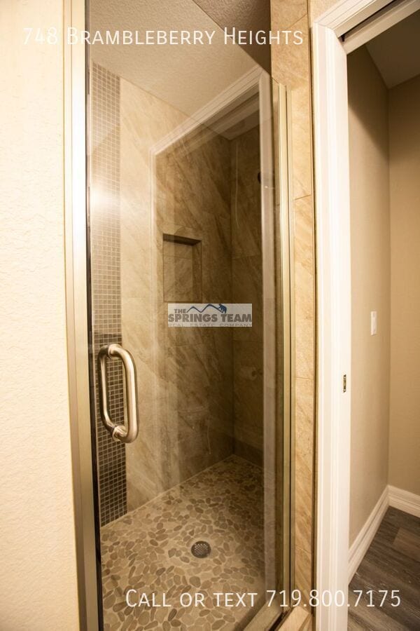 Building Photo - 748 Brambleberry Hts