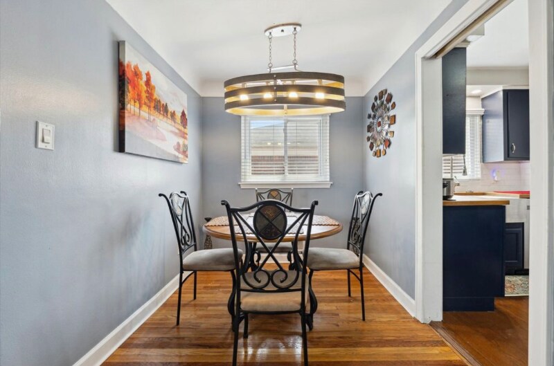 Building Photo - 452 Sunningdale Dr