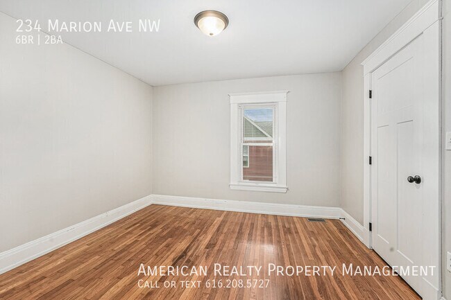 Building Photo - 234 Marion Ave NW