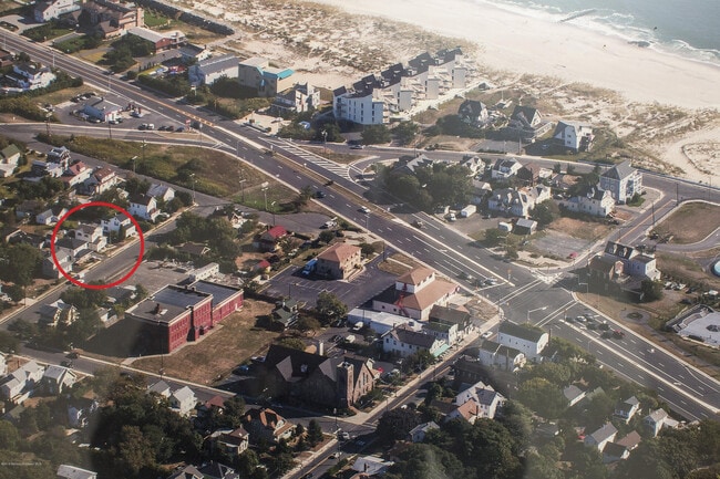 Building Photo - 41 White St