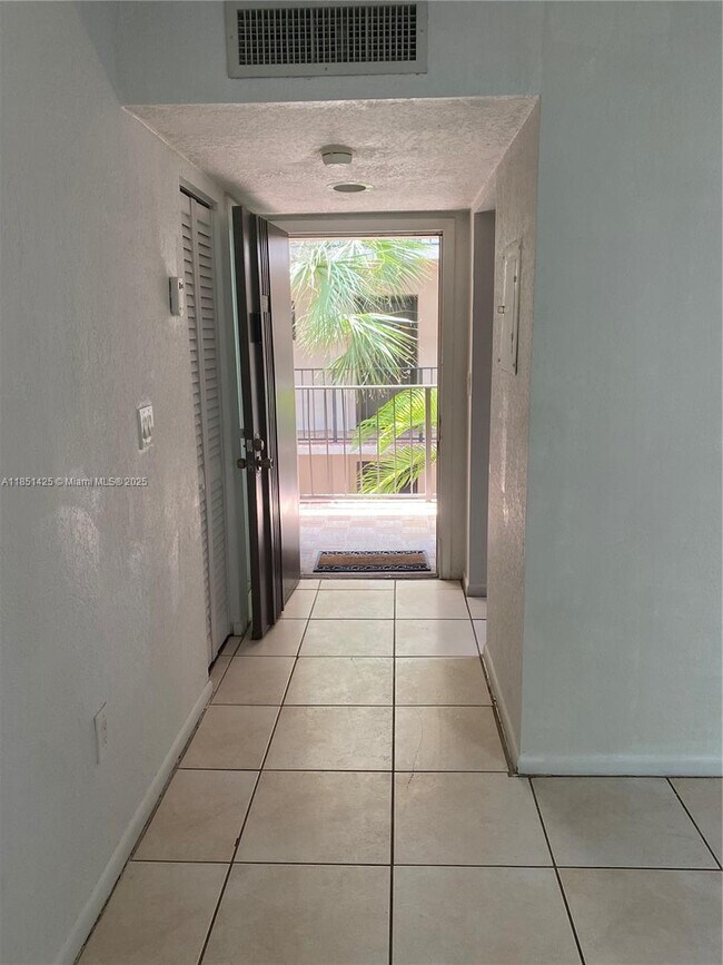 Building Photo - 8520 SW 133rd Avenue Rd