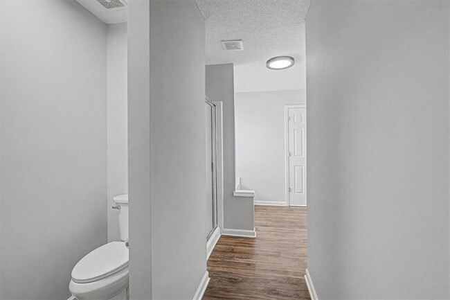 Building Photo - 400 Stambridge Ct