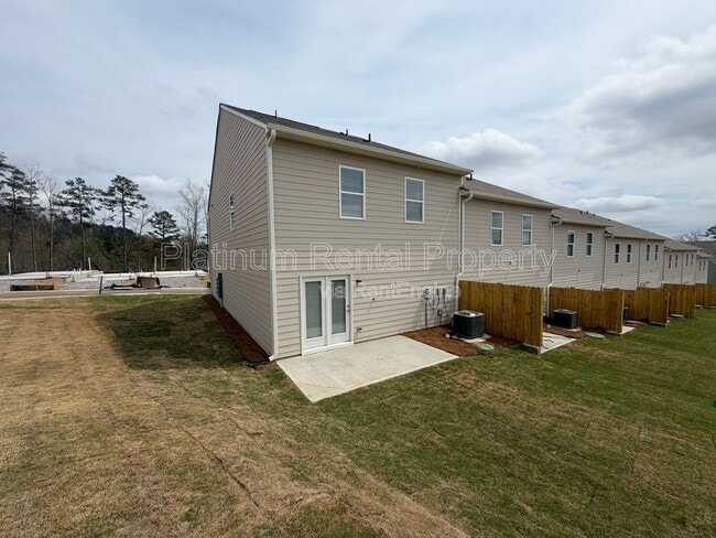 Building Photo - 42 Rustin Rdg