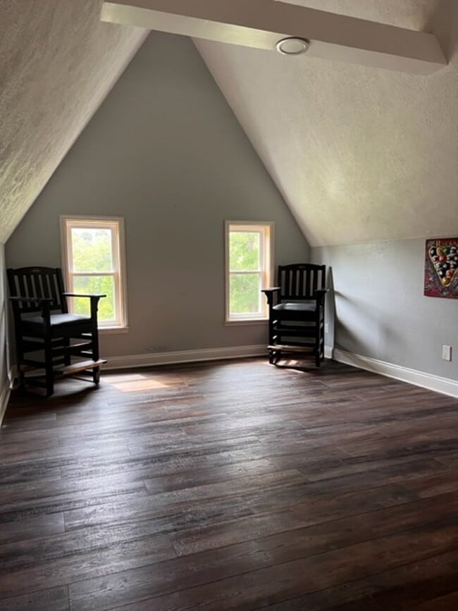 Building Photo - 1411 LA-27