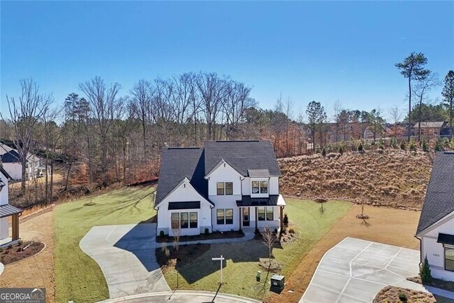 Building Photo - 2815 Medford Dr