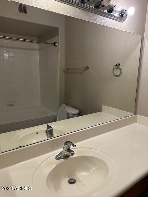 Building Photo - 15095 N Thompson Peak Pkwy