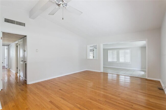 Building Photo - 508 Dunblane Dr