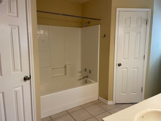 Building Photo - 1333 Princeton St