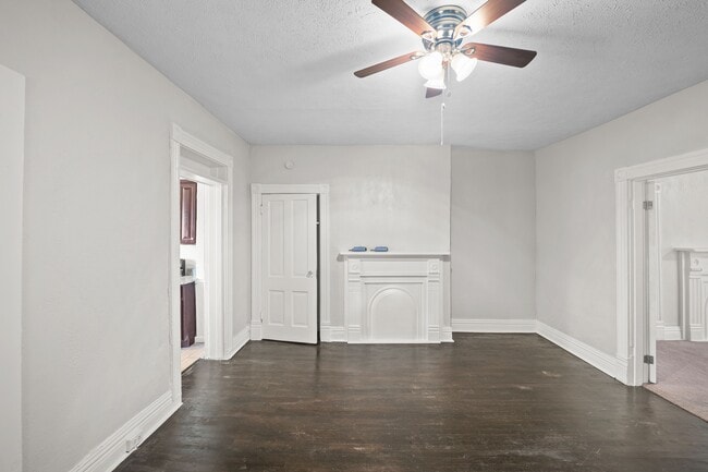 Building Photo - 3053 Brereton St