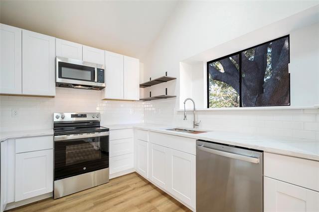 Building Photo - 918 S Old Orchard Ln