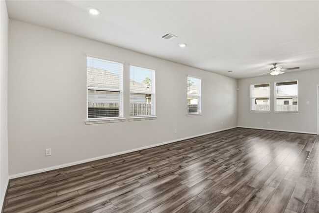 Building Photo - 18508 Meadow Point Ln