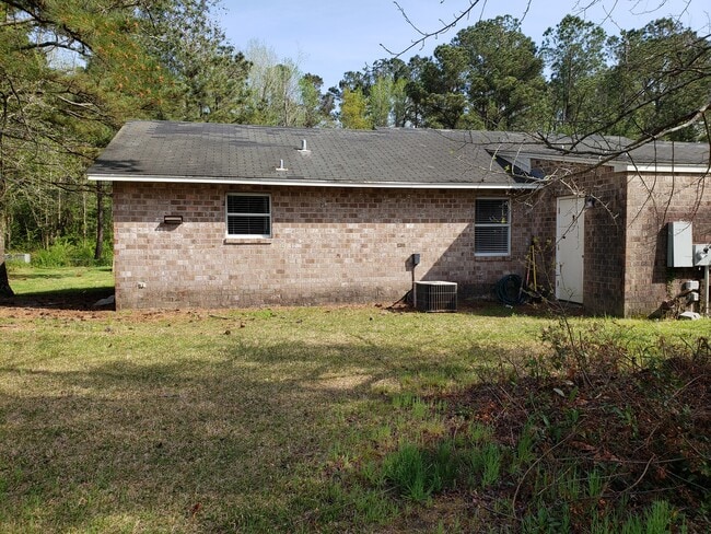 Building Photo - 5438 Sidbury Rd