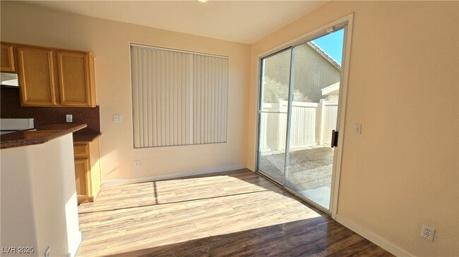 Building Photo - 2525 Rainbow Cactus Ct