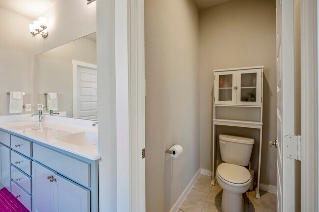 Building Photo - 28458 Hazel Trl
