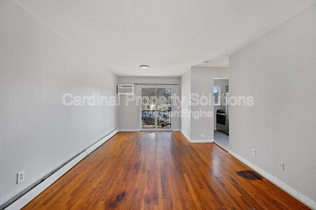 Building Photo - 3271 Morrison Ave
