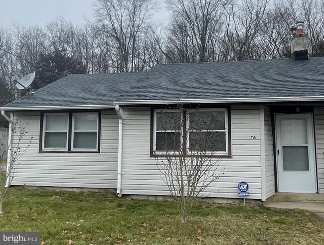 Building Photo - 116 Lemmon Ave