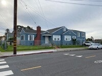 Building Photo - 3432 38th Ave