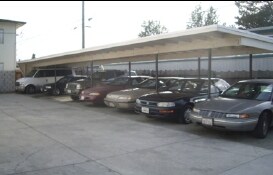 Parking - 1504 Scott St