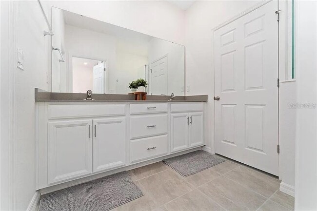 Building Photo - 7036 Twilight Bay Dr