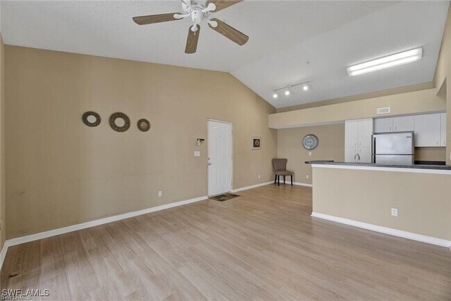 Building Photo - 13521 Eagle Ridge Dr