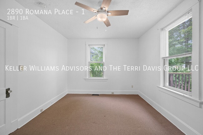 Building Photo - 2890 Romana Pl