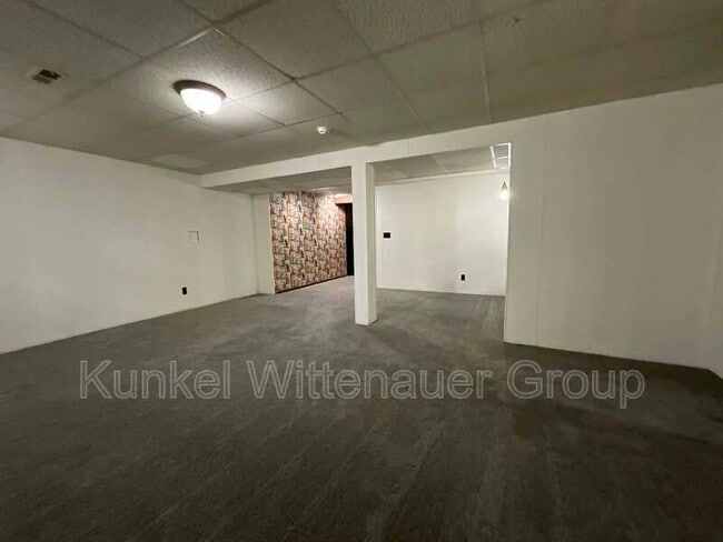 Building Photo - 43 Powder Creek Dr
