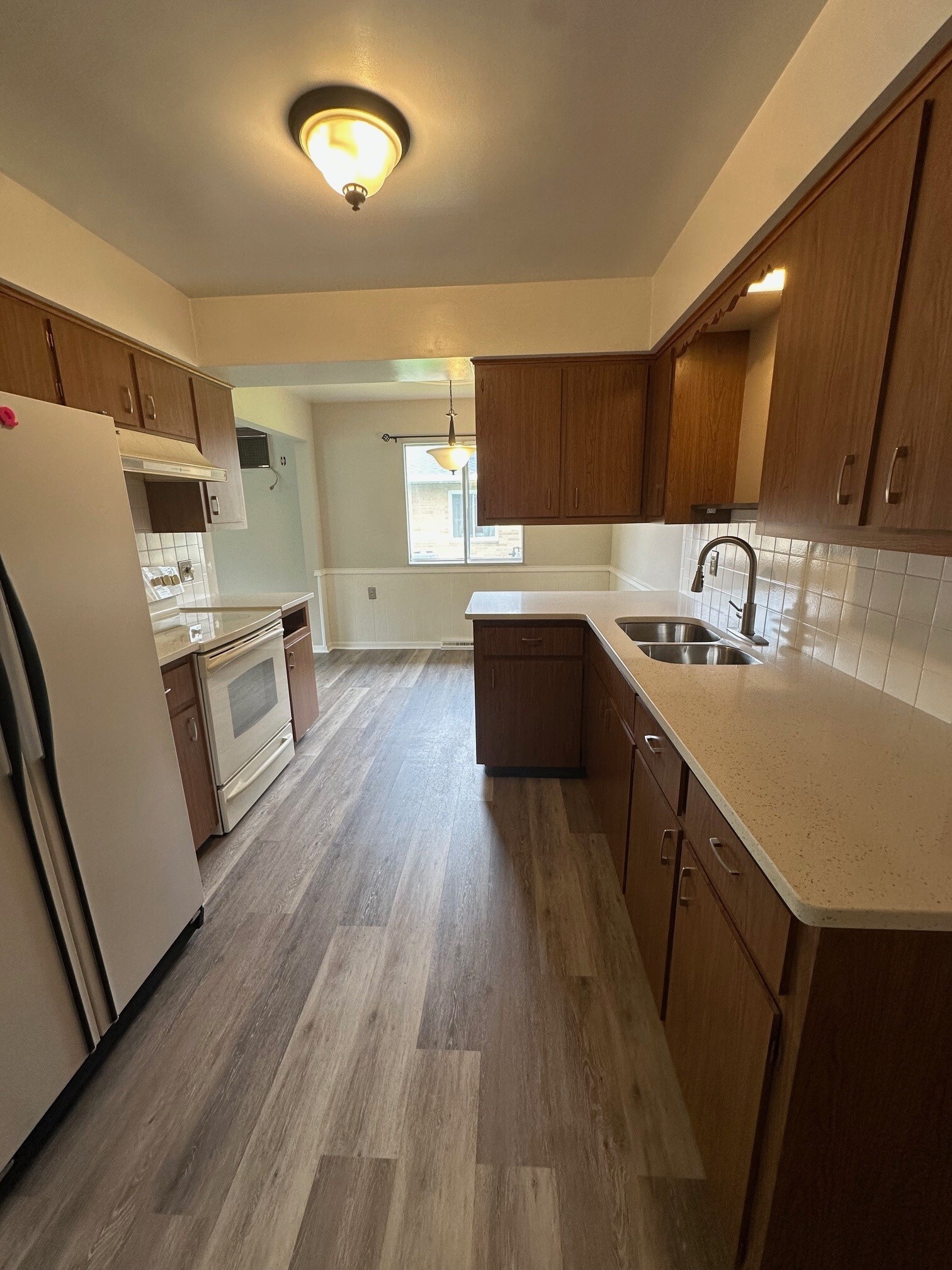 Building Photo - 1514 Robin Ln