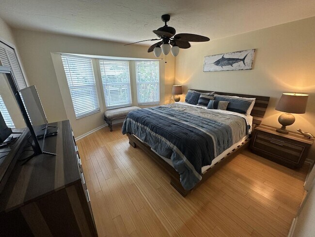 Building Photo - 1500 Bella Casa Ct