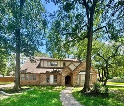 Building Photo - 3247 Little Bear Dr
