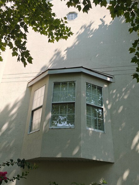 Building Photo - 41A Queen Catherine Ct