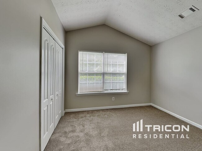 Building Photo - 105 Wynfield Dr