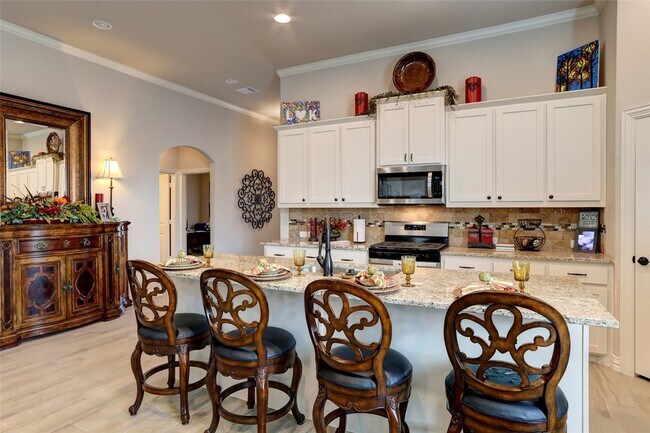 Building Photo - 207 Michael Dr