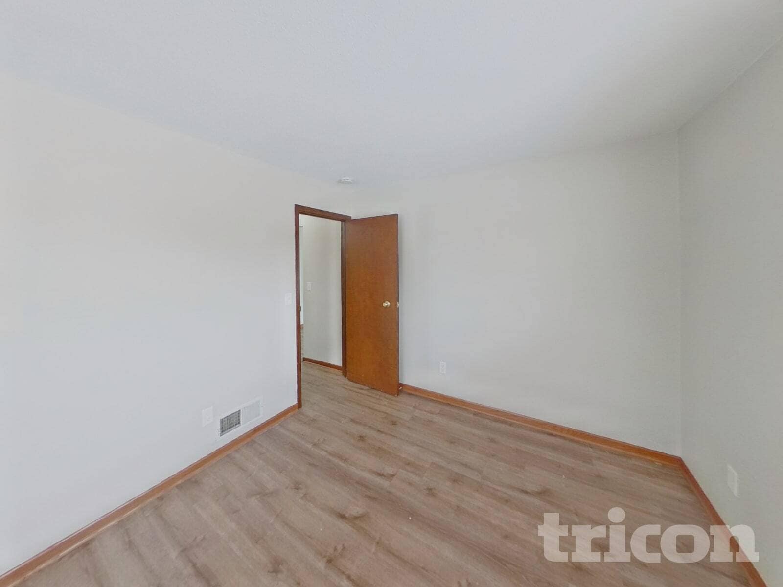 Building Photo - 1000 Concordia Ave