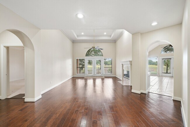 Building Photo - 38 Kelliwood Ct Cir