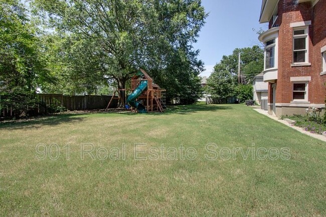 Building Photo - 1234 Vinton Ave