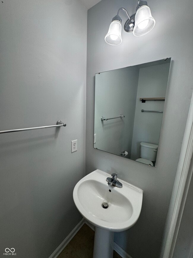 Building Photo - 204 Dietz Dr